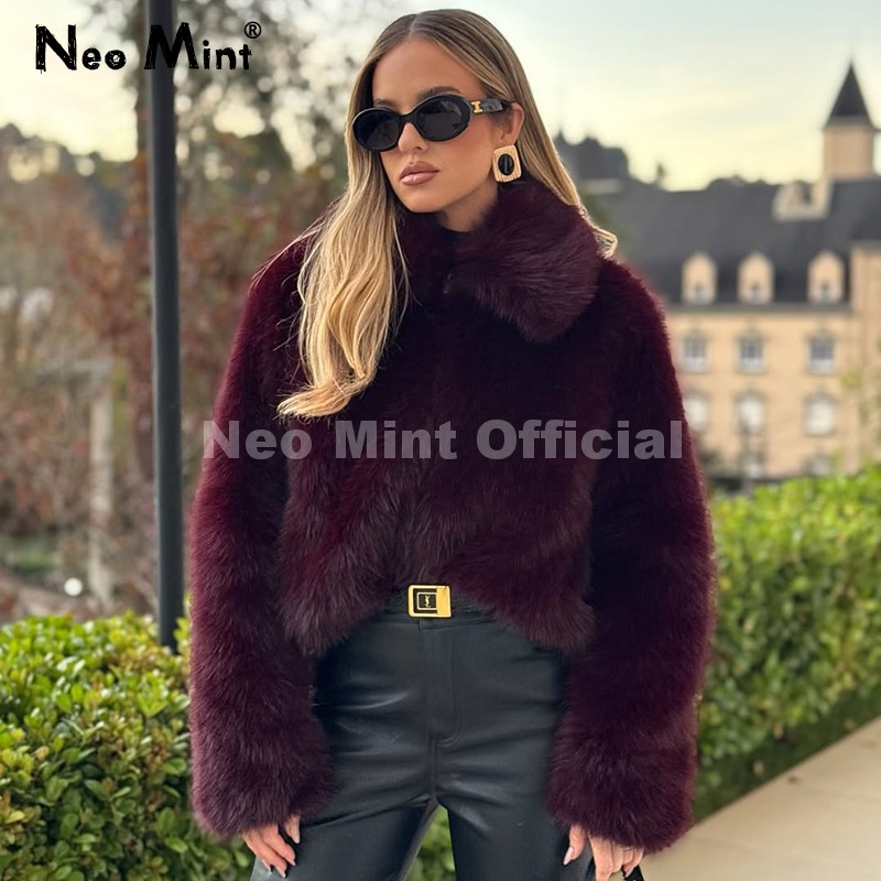 Vintage Fashion Bloggers - Neo Mint Ins Blogger, брендовая модная