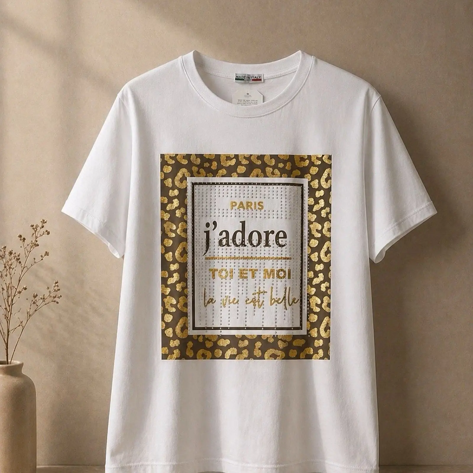 Vintage Fashion Bloggers - Женская футболка Weiß Leo J'adore Paris