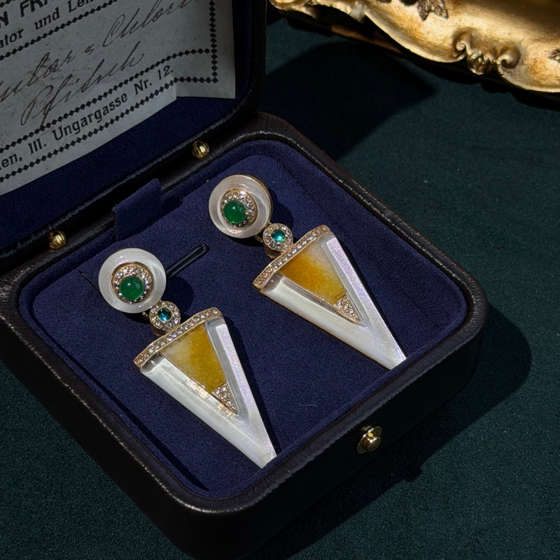 Винтажные зеленые глазурованны – обзор и цена Vintage Fashion Jewelry Brands